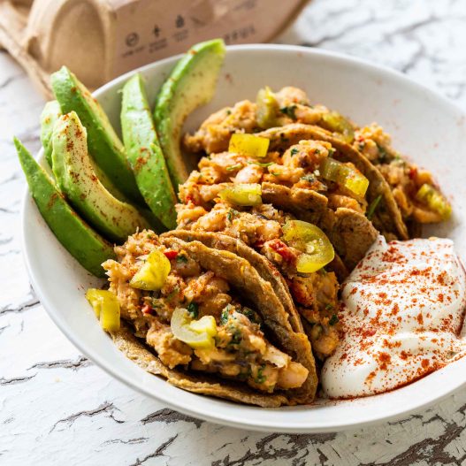 Spicy egg tacos